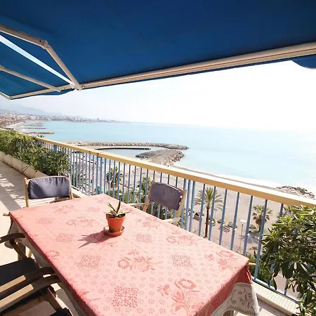 Janus Le Puits (Alpes-Maritimes)